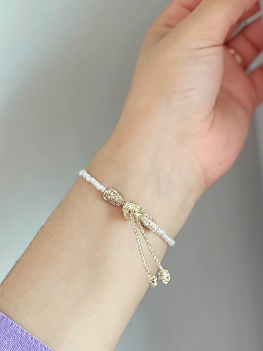 MEW Maayaz MINI JOHER Pearl & Gold Thread Bracelet Adjustable - Picture 2 of 9
